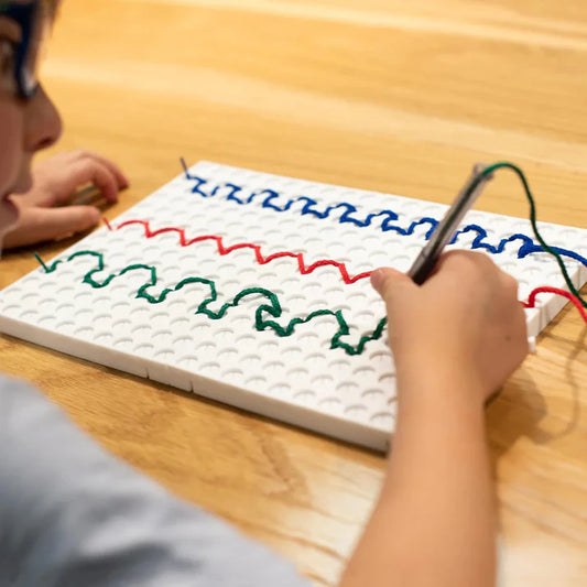 CraftyKitâ„¢ - DIY Stitch Board